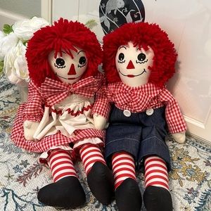 Raggedy Ann and Andy cloth dolls